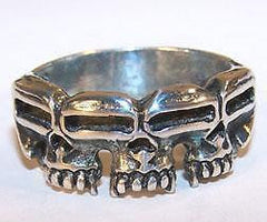 ILLUSION TRIPLE SKULL BAND BIKER RING ( sold by the piece ) *