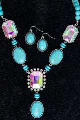TIPI Turquoise & Iridescent Moonhaven Necklace and Earring Set