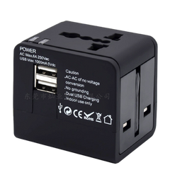 Cube Travel Adaptor (Deliver in 4-6 weeks)