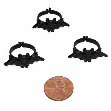 Plastic Bat Rings (288 total pieces in 2 bags) 4?› each