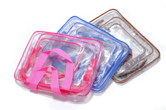 Medium-sized Premium Translucent Travel Toiletries Bag