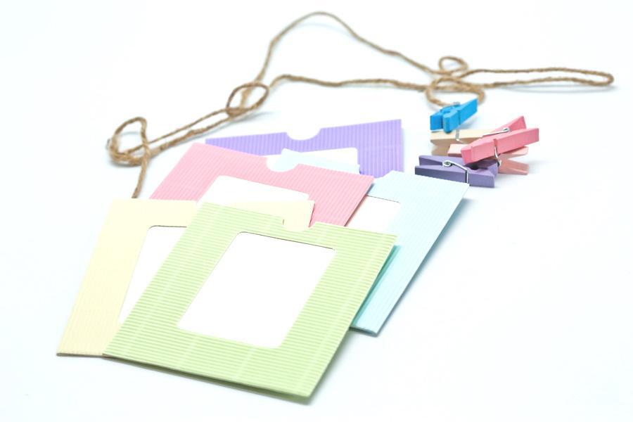 Photo Frames w/ Twine