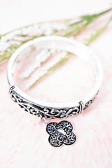 SALE! Isabella Quatrefoil Charm Silvertone Scroll Stretch Bracelet
