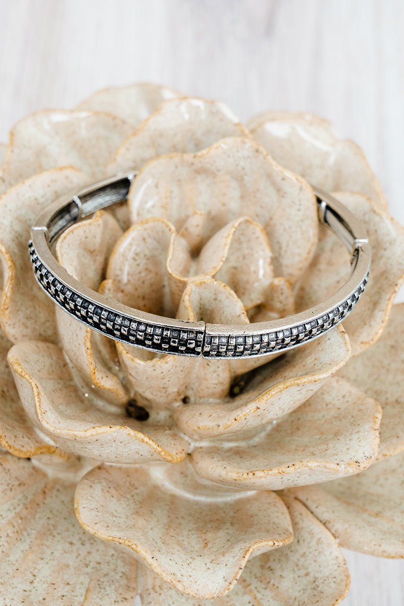 TIPI Frontier Fame Silvertone Stretch Bracelet