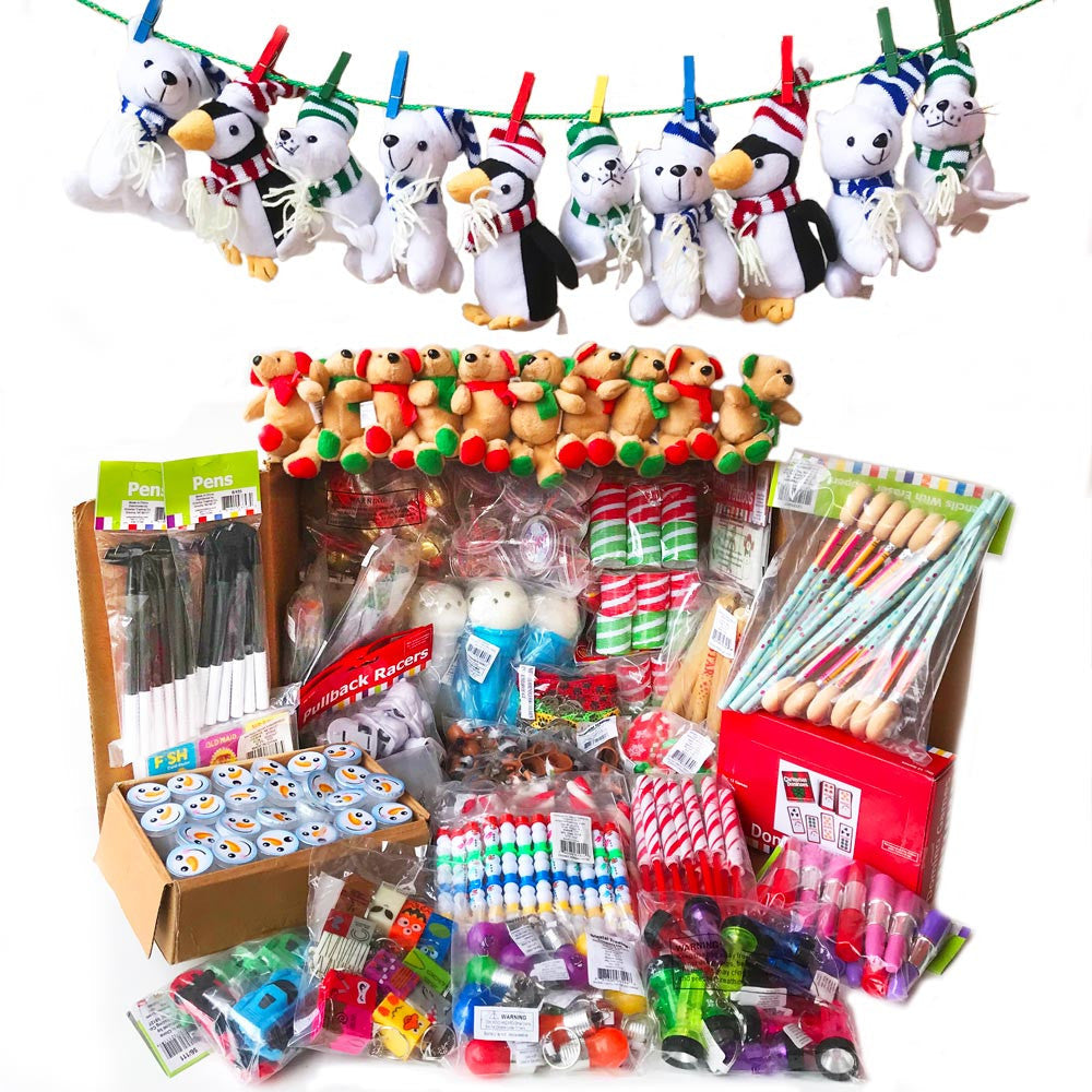 Santa Shop Holiday Merchandise - Bulk 672 Gifts & Toys (Includes Stuffed Animals) 44?› each